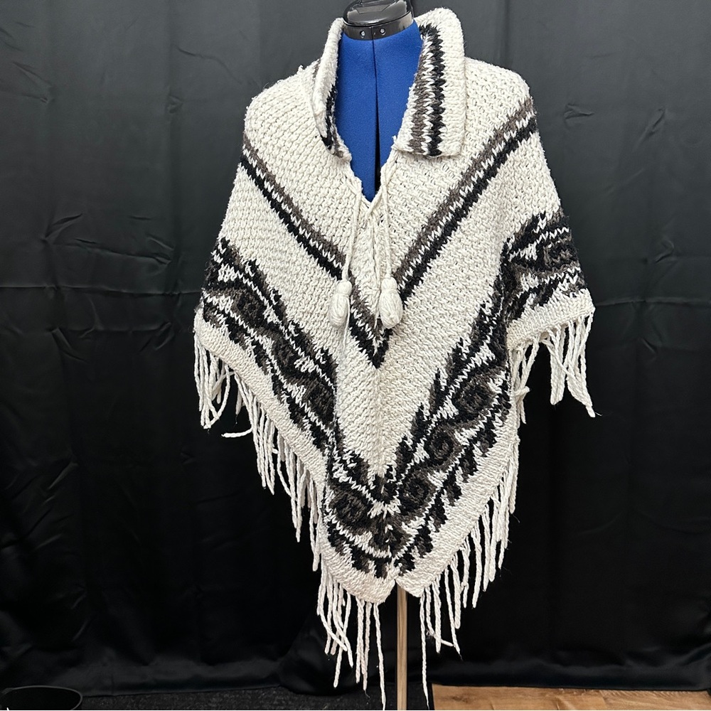 Vintage Hand-knitted wool Poncho, Black/White/Grey